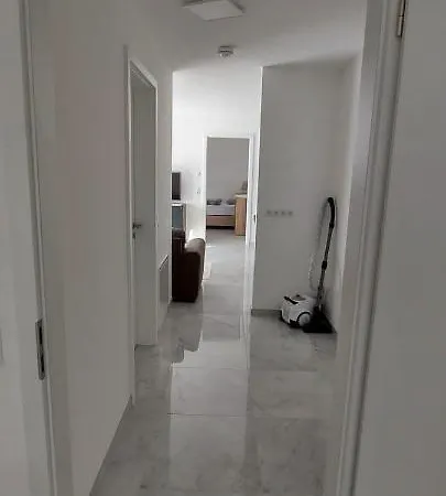Ferienwohnung Ela Apartment *